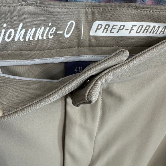 Johnnie O Cross Country Prep Performance Golf Shorts Light Khaki Men's 40 New - Picture 5 of 12